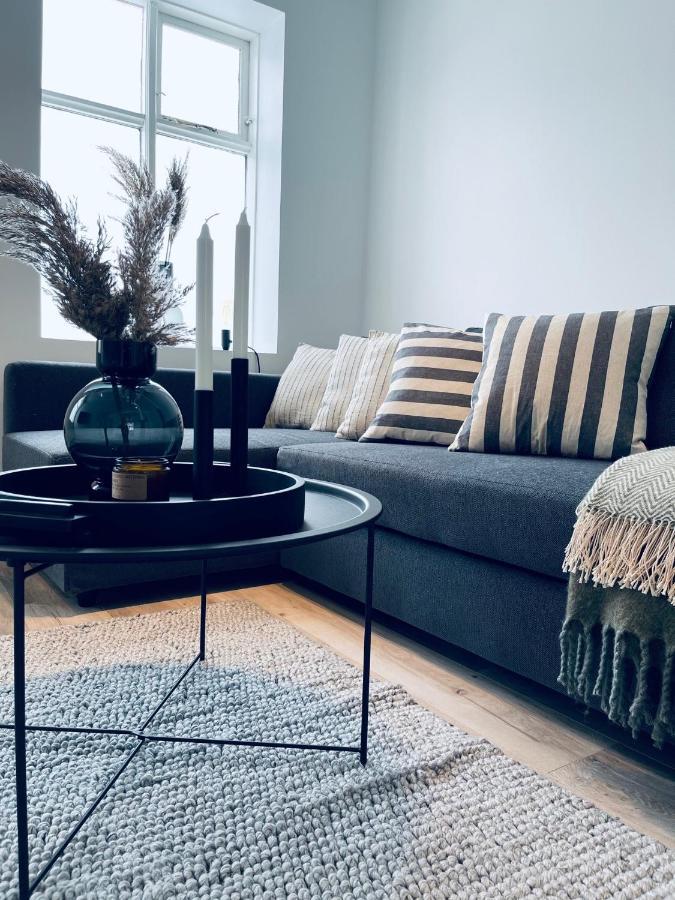 Day Dream Central Akureyri Two Bedroom Apartment Zewnętrze zdjęcie