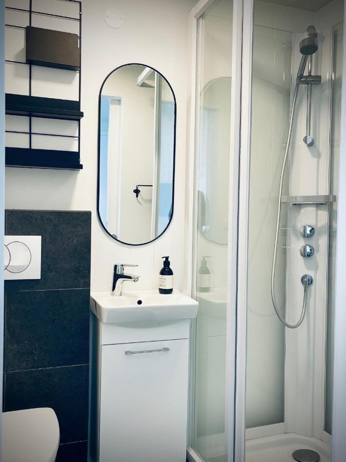 Day Dream Central Akureyri Two Bedroom Apartment Zewnętrze zdjęcie